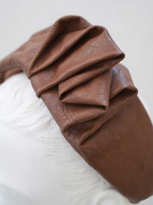 The Élan Lambskin Crown