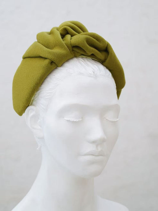 Cashmere Crown in Olive